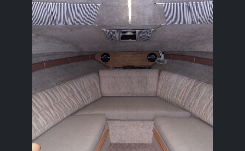 Bayliner 2651-kuva-5